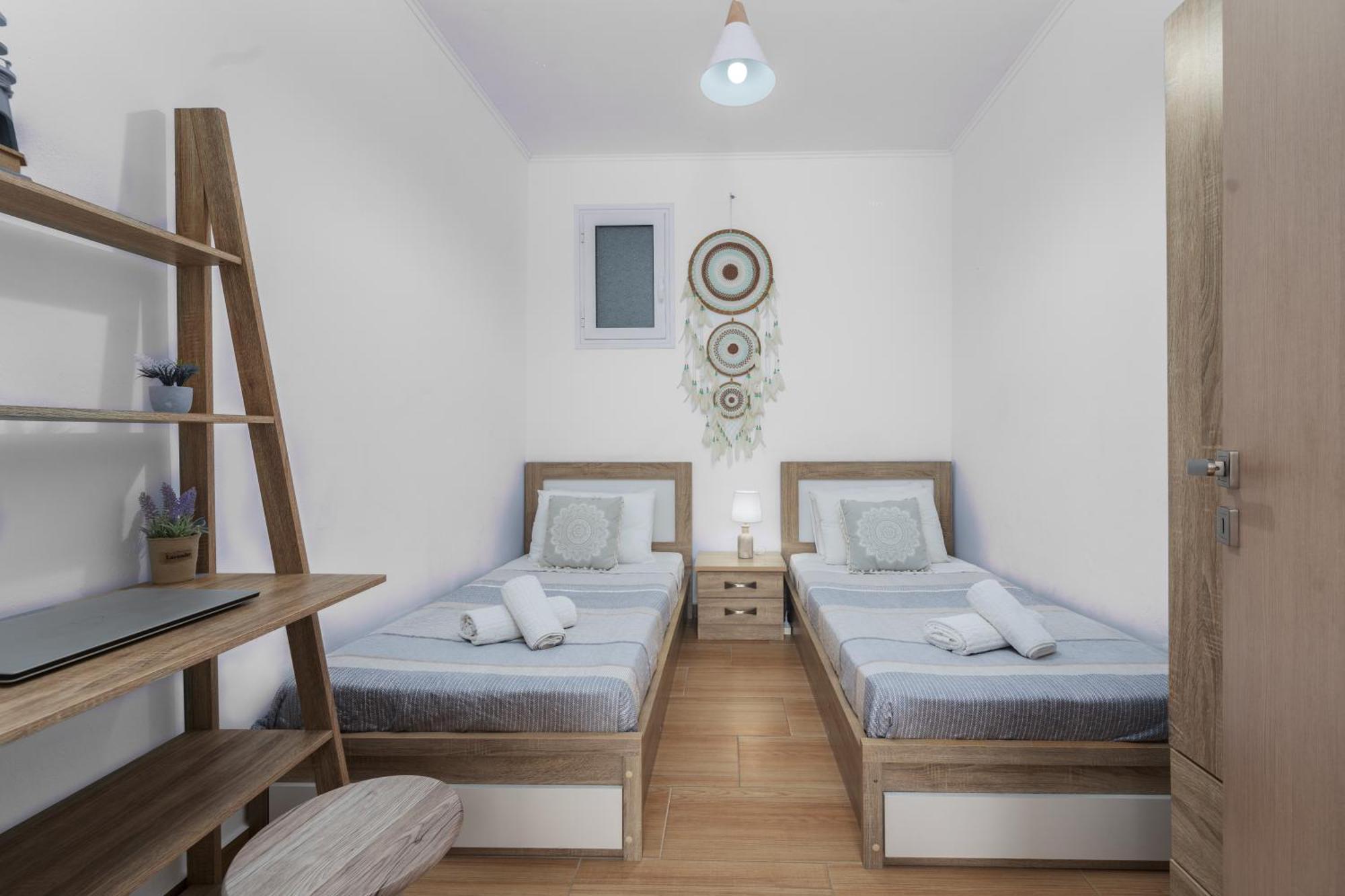 Dennis City Center Elegant Apartment Zakynthos Exterior photo