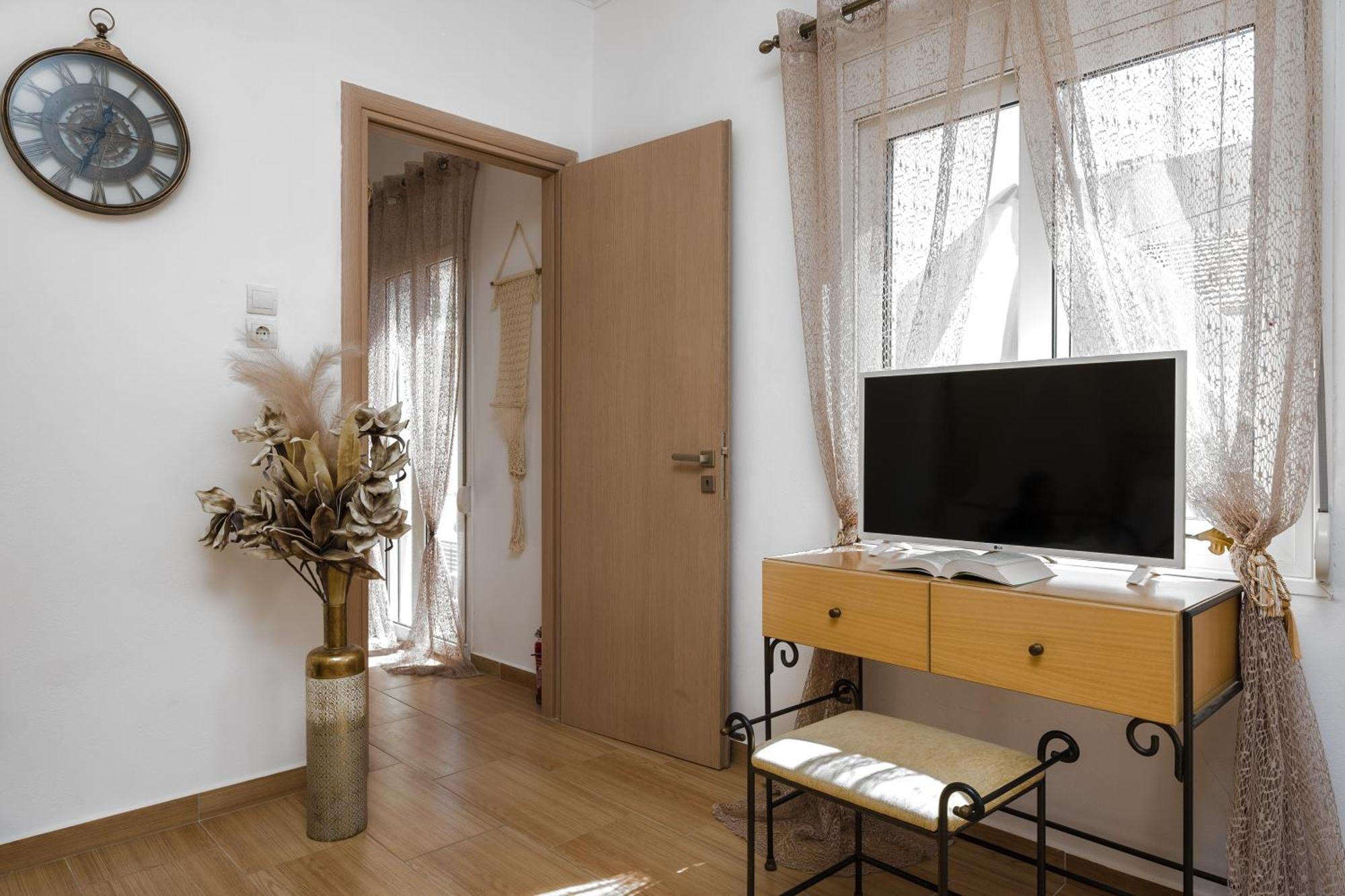 Dennis City Center Elegant Apartment Zakynthos Exterior photo